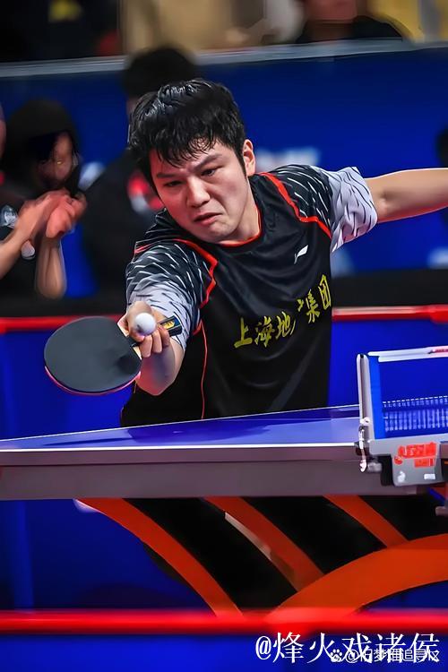 乒乓球德甲：樊振东3-0战胜基里塔，萨尔布吕肯2
